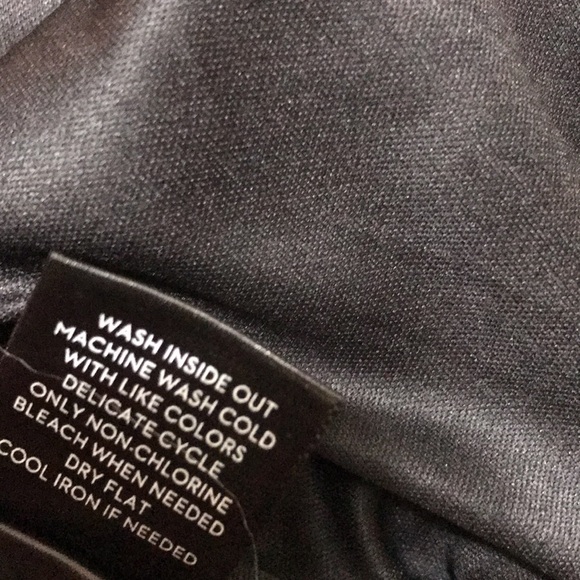 Simply Vera Vera Wang V-Neck Smocked Dress Small - Picture 9 of 14